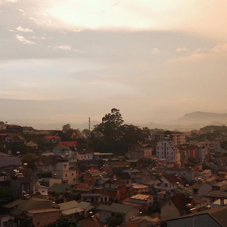 Cherry Suites Dalat Екстер'єр фото